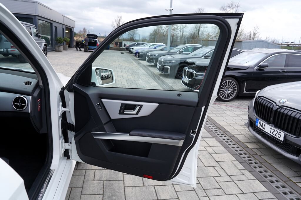 Mercedes-Benz GLK SUV / Terénní 2,1 l 125 kw