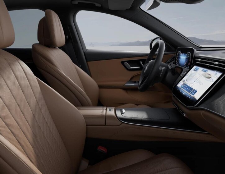 Mercedes-Benz Třídy E Sedan / Limuzína 3,0 l 270 kw