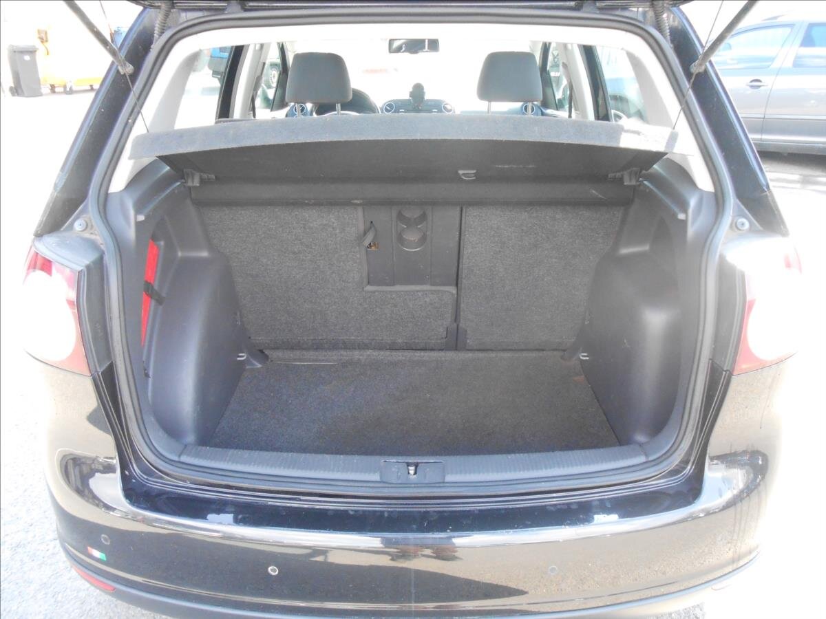 Volkswagen Golf Hatchback 1,4 l 59 kw