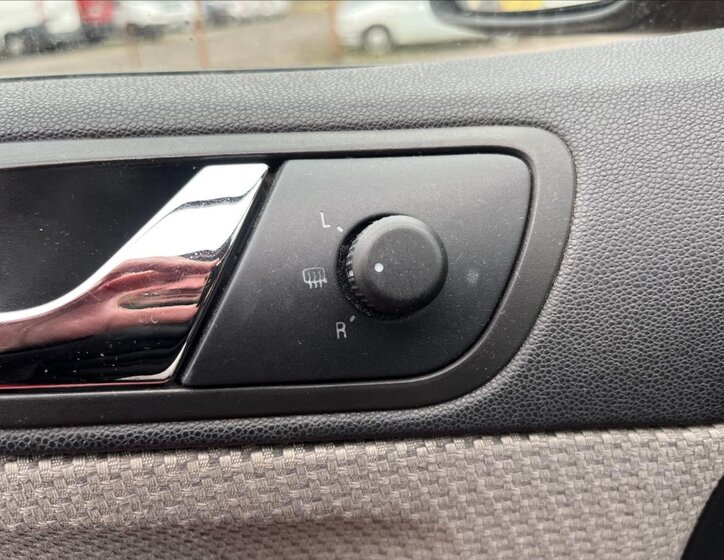 Škoda Fabia Hatchback 1,2 l 40 kw