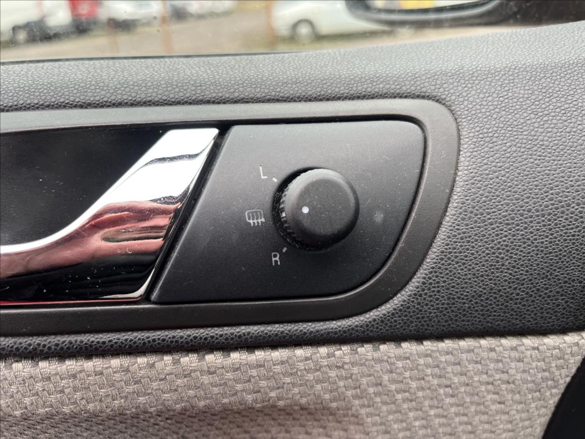 Škoda Fabia Hatchback 1,2 l 40 kw