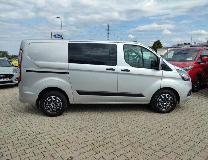 Ford Transit Custom 6