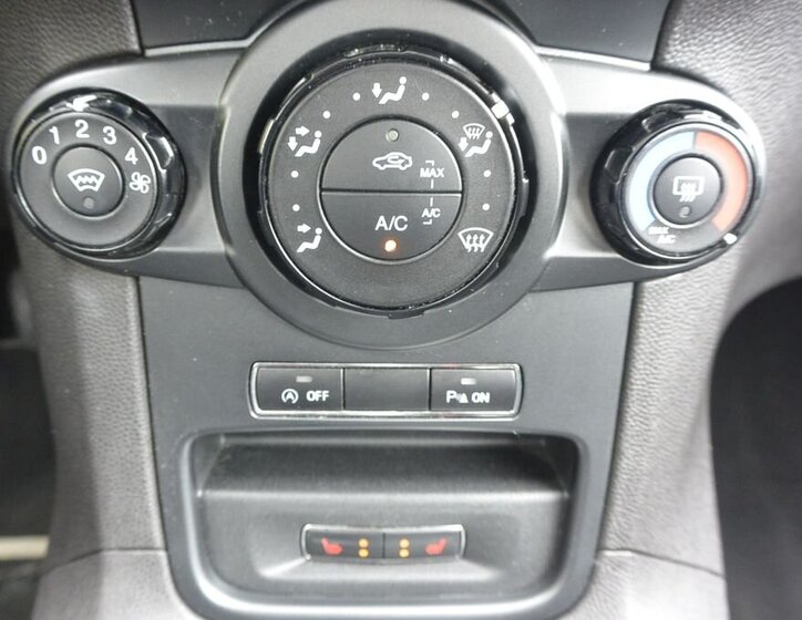 Ford Fiesta Hatchback 998,0 74 kw