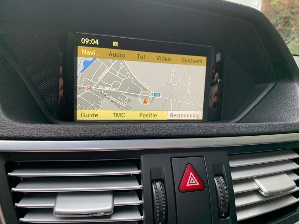 Mercedes-Benz Třídy E Sedan 2,2 l 120 kw