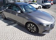 Mercedes-Benz Třídy A Sedan / Limuzína 1,3 l 100 kw