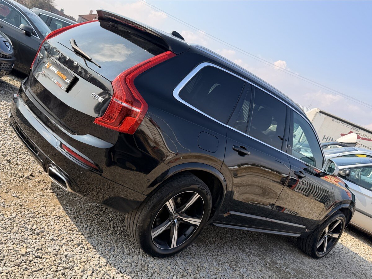 Volvo XC90 SUV / Terénní 2,0 l 173 kw