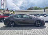 Toyota Camry Sedan / Limuzína 2,5 l 160 kw