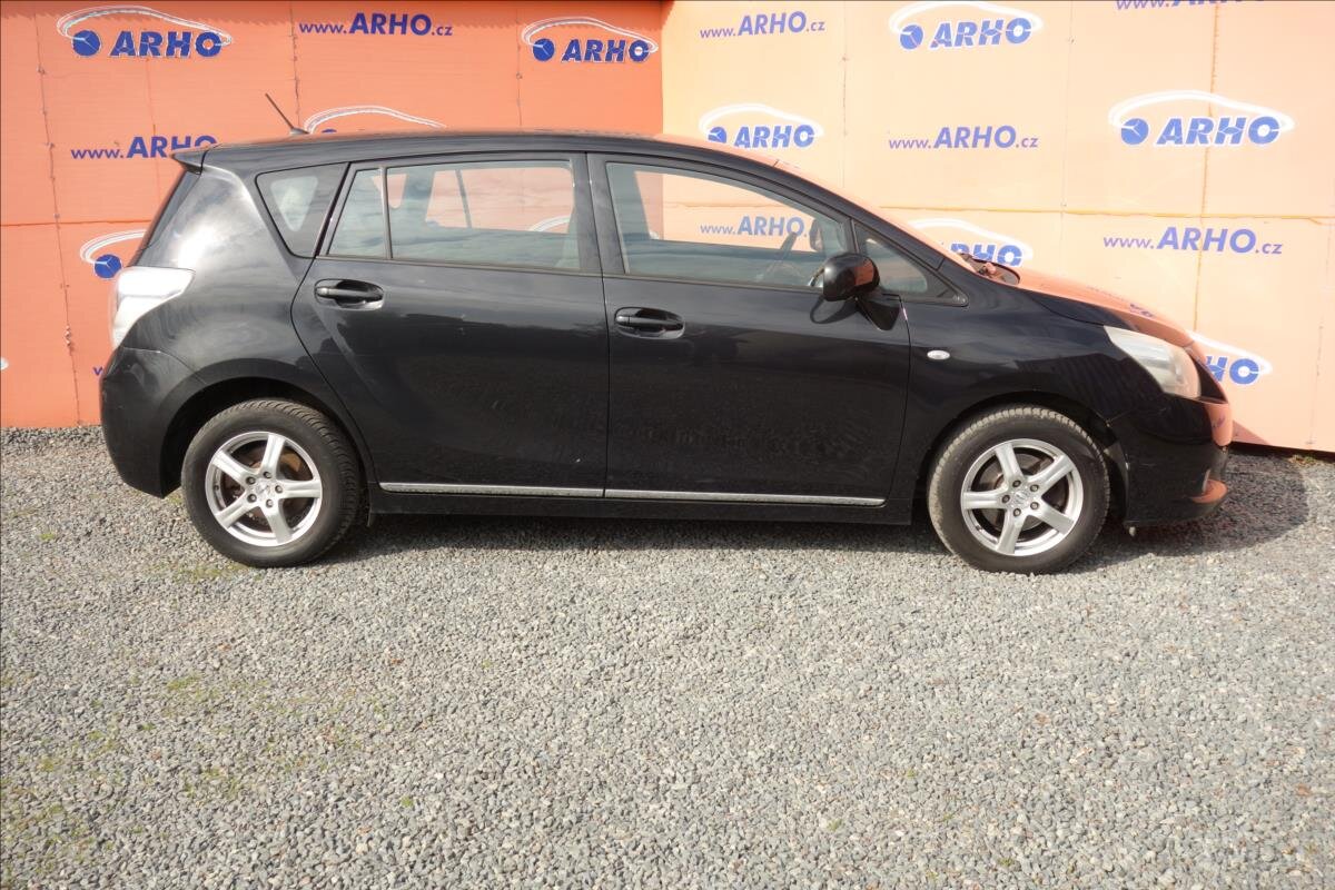 Toyota Verso MPV 1,6 l 97 kw