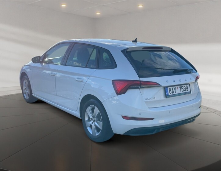 Škoda Scala 4