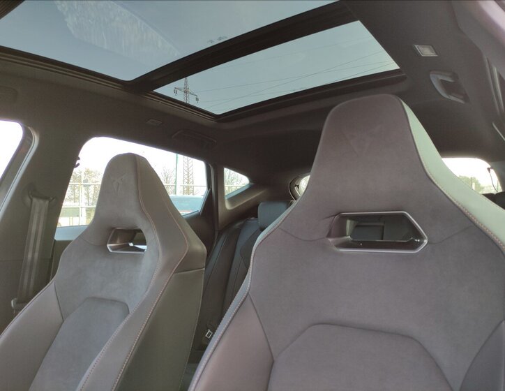 Cupra Formentor SUV / Terénní 2,0 l 245 kw