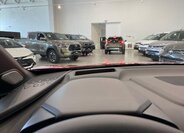 Toyota C-HR SUV 2,0 l 165 kw