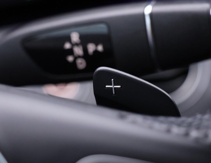 Mercedes-Benz Třídy E Sedan 2,0 l 143 kw