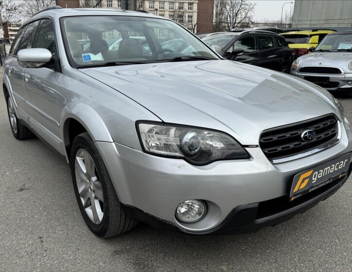 Subaru Legacy Kombi 3,0 l 180 kw