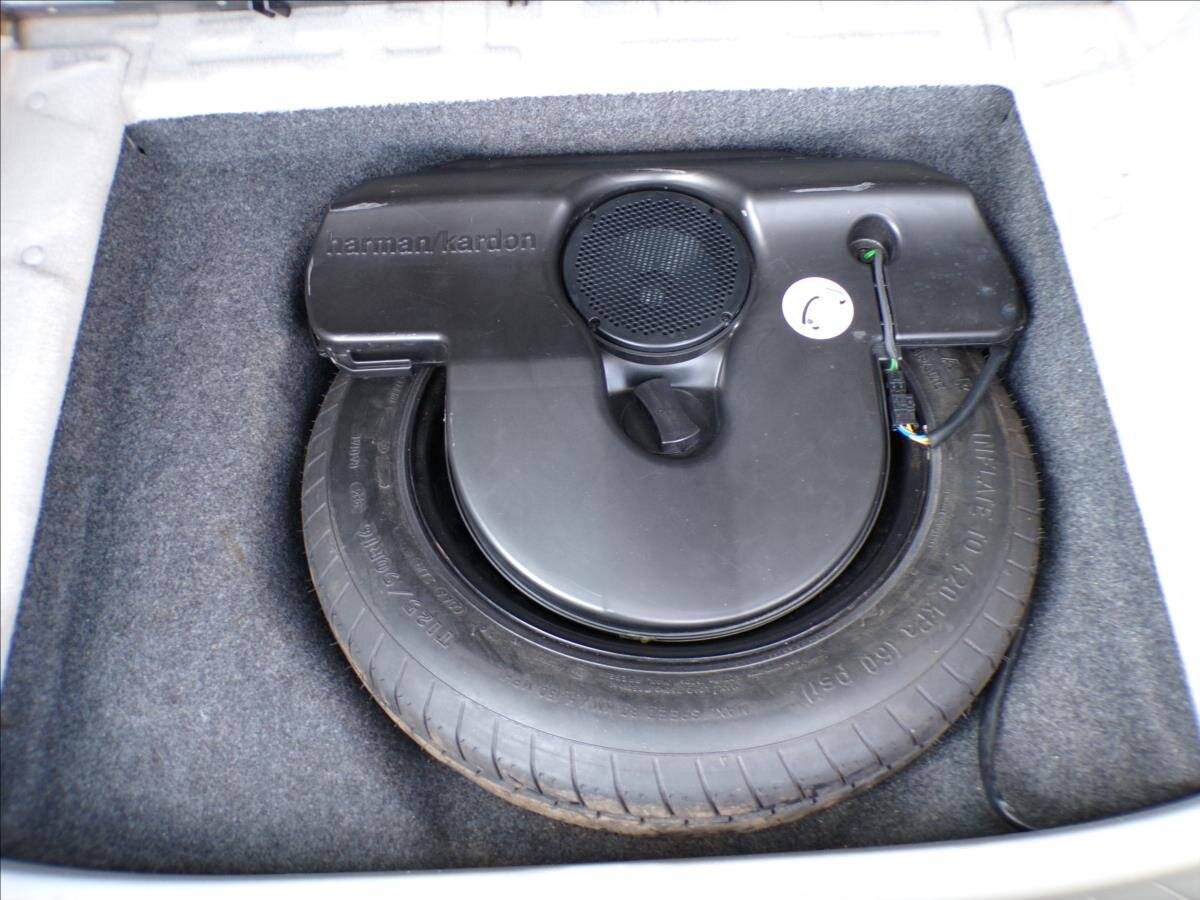 Mercedes-Benz Třídy B Kombi 2,0 l 100 kw