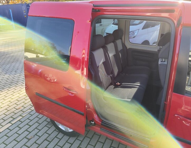 Volkswagen Caddy 27