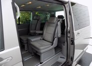 Volkswagen Multivan 10