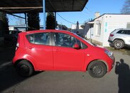 Suzuki Splash Hatchback 996,0 48 kw