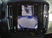 Volvo XC40 SUV / Terénní 2,0 l 120 kw