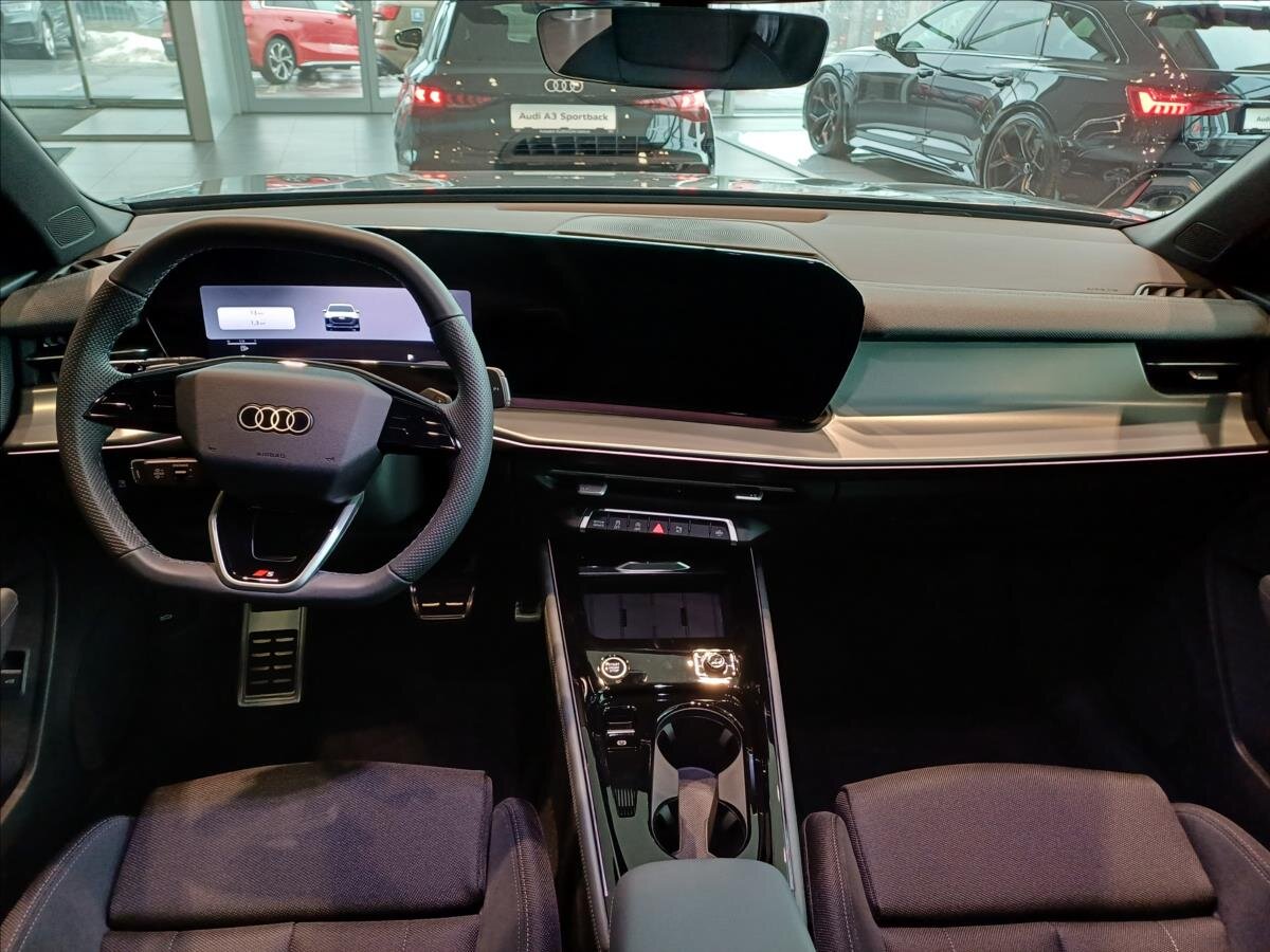 Audi Q3 SUV / Terénní 1,5 l 110 kw