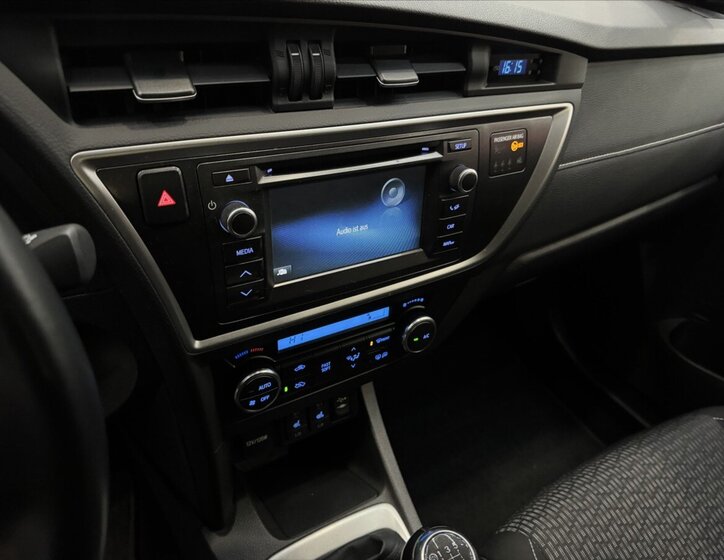 Toyota Auris Hatchback 1,6 l 97 kw