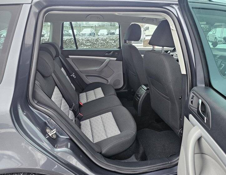 Škoda Octavia Kombi 1,2 l 77 kw