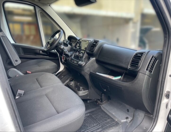 Toyota Ostatní Skříň 2,2 l 88 kw