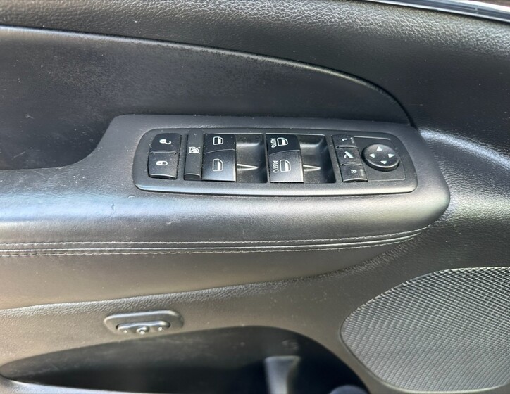 Jeep Grand Cherokee 22