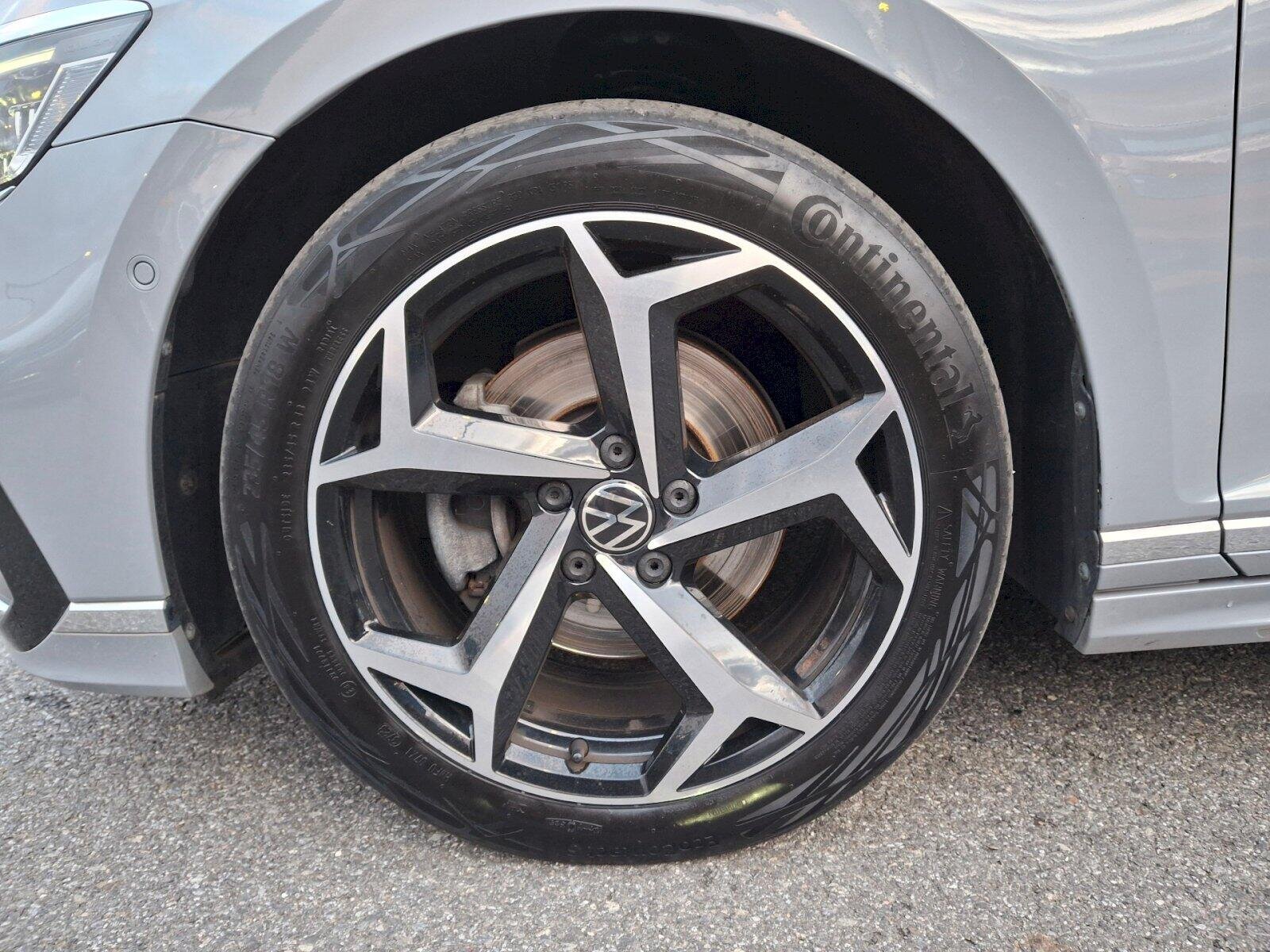 Volkswagen Passat Kombi 2,0 l 147 kw