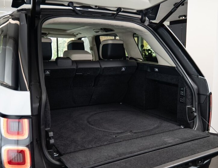 Land Rover Range Rover SUV / Terénní 4,4 l 250 kw