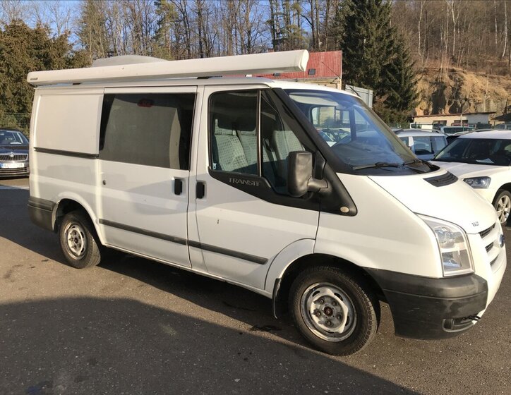 Ford Transit Skříň 2,2 l 63 kw