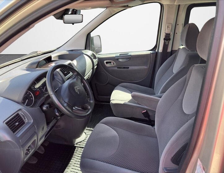 Citroën Jumpy MPV 2,0 l 120 kw