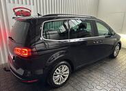 Volkswagen Sharan 8