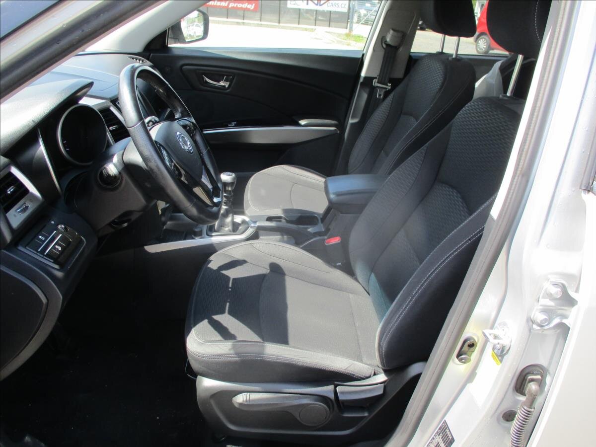 SsangYong Tivoli Hatchback 1,6 l 85 kw