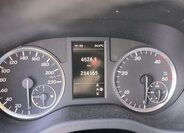 Mercedes-Benz Vito 3