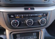 Volkswagen Sharan MPV 2,0 l 103 kw