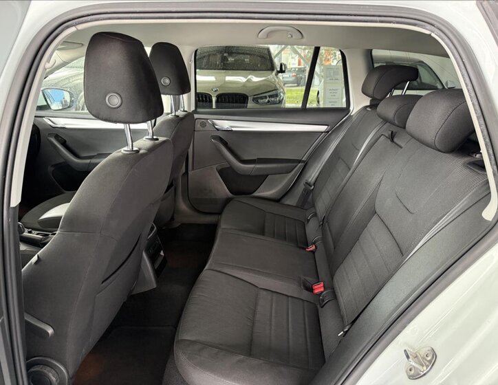 Škoda Octavia Kombi 2,0 l 110 kw