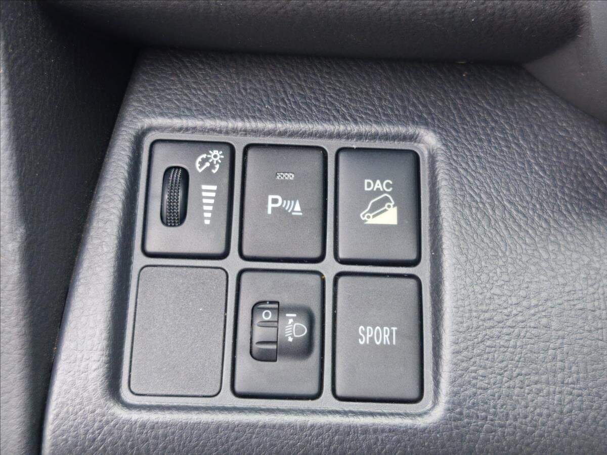 Toyota RAV4 Kombi 2,0 l 116 kw