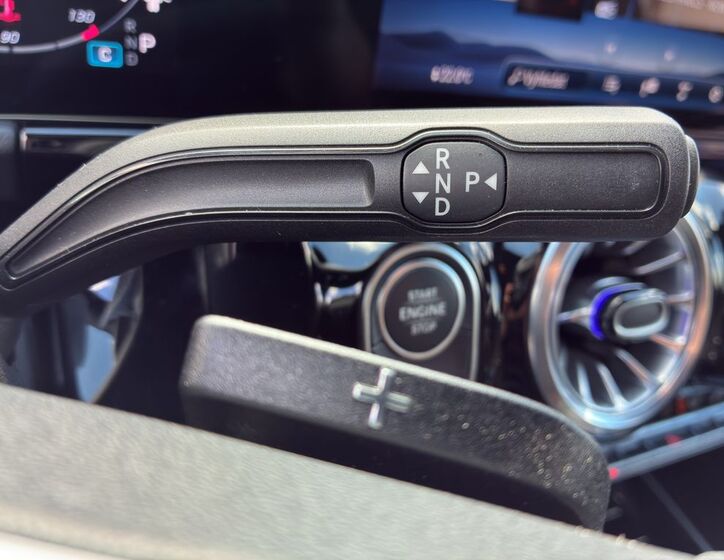 Mercedes-Benz GLA 20