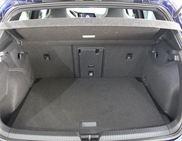 Volkswagen Golf Hatchback 1,5 l 96 kw