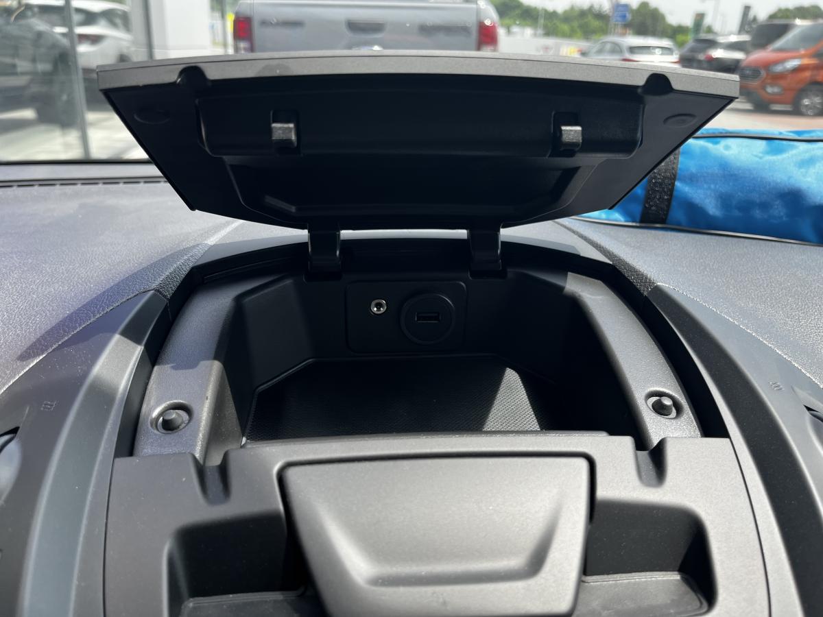 Ford Transit Courier