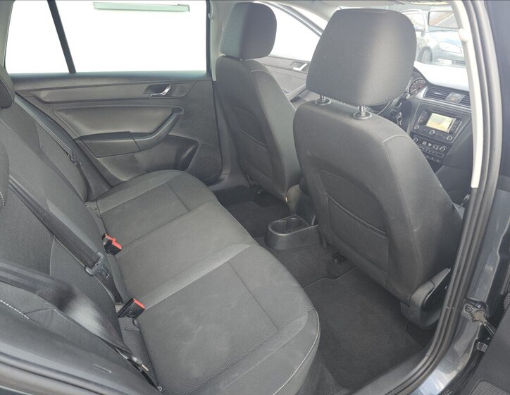 Škoda Rapid Hatchback 1,2 l 77 kw