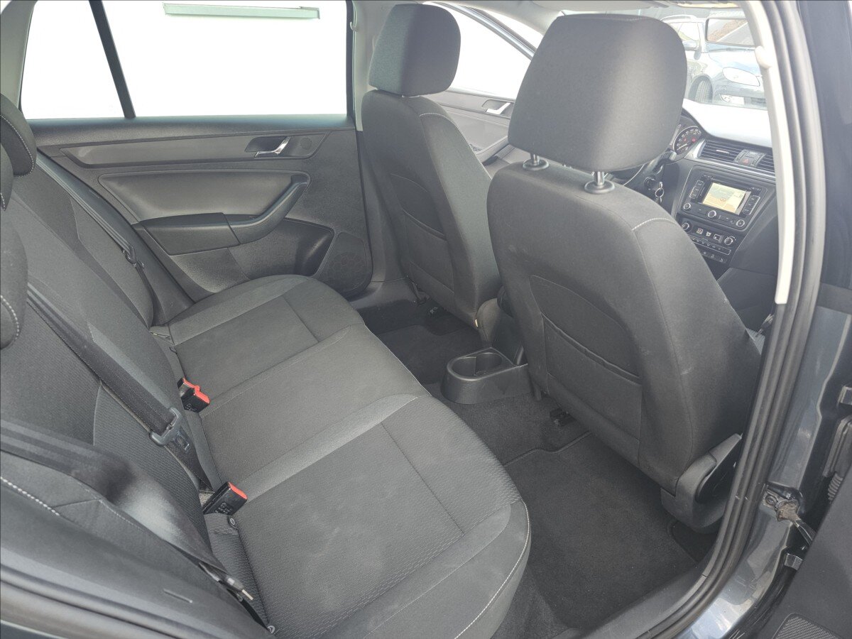 Škoda Rapid Hatchback 1,2 l 77 kw