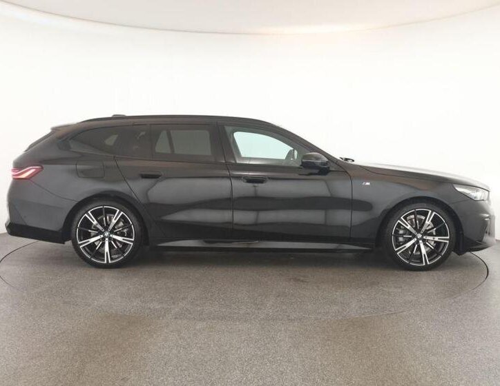 BMW Řada 5 Kombi 2,0 l 145 kw