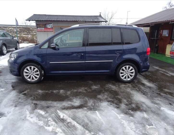 Volkswagen Touran MPV 1,2 l 77 kw