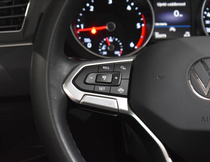 Volkswagen Tiguan SUV 2,0 l 110 kw