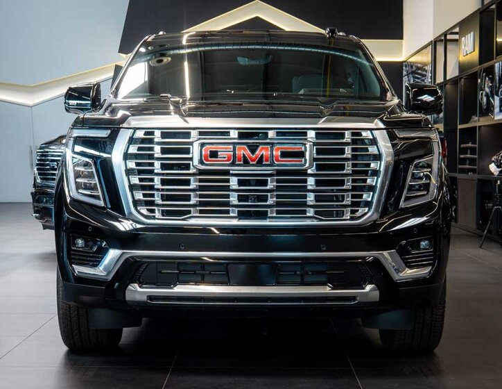 GMC Yukon SUV 6,2 l 313 kw