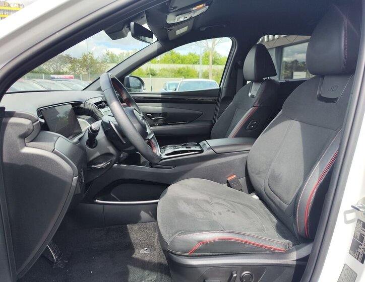 Hyundai Tucson SUV / Terénní 1,6 l 169 kw