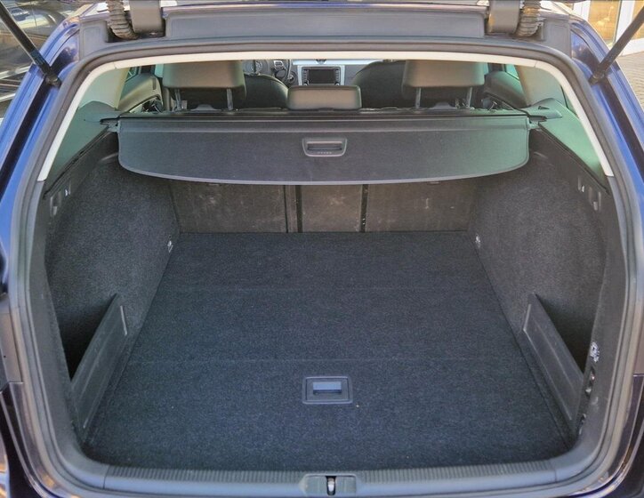 Volkswagen Passat Kombi 2,0 l 155 kw