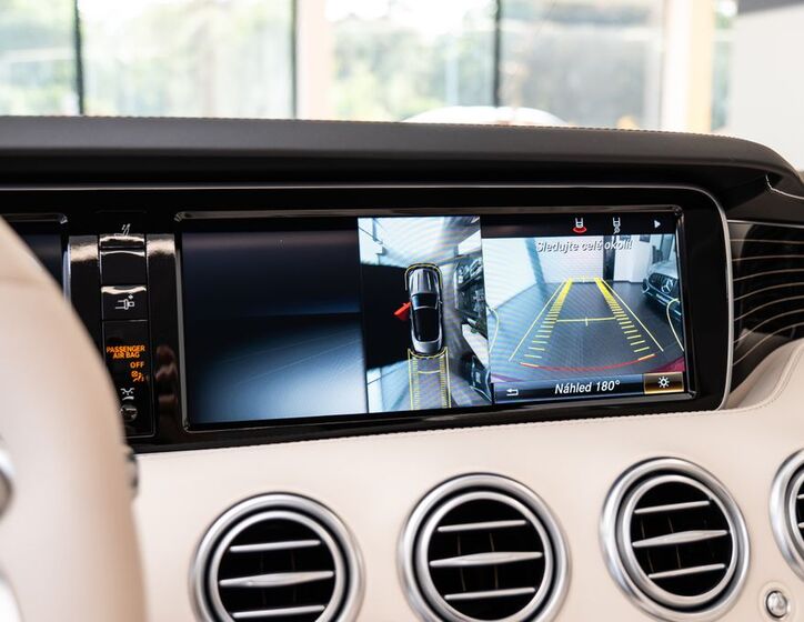 Mercedes-Benz Třídy S 11