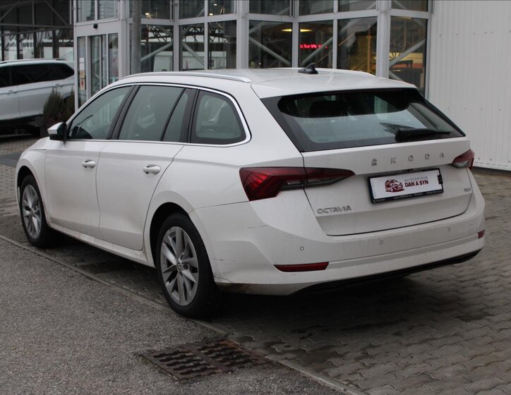 Škoda Octavia Kombi 2,0 l 110 kw